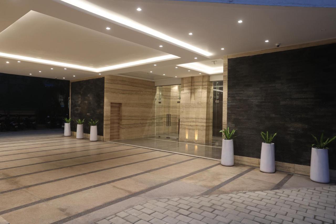 Pharos Hotels Chennai Luaran gambar