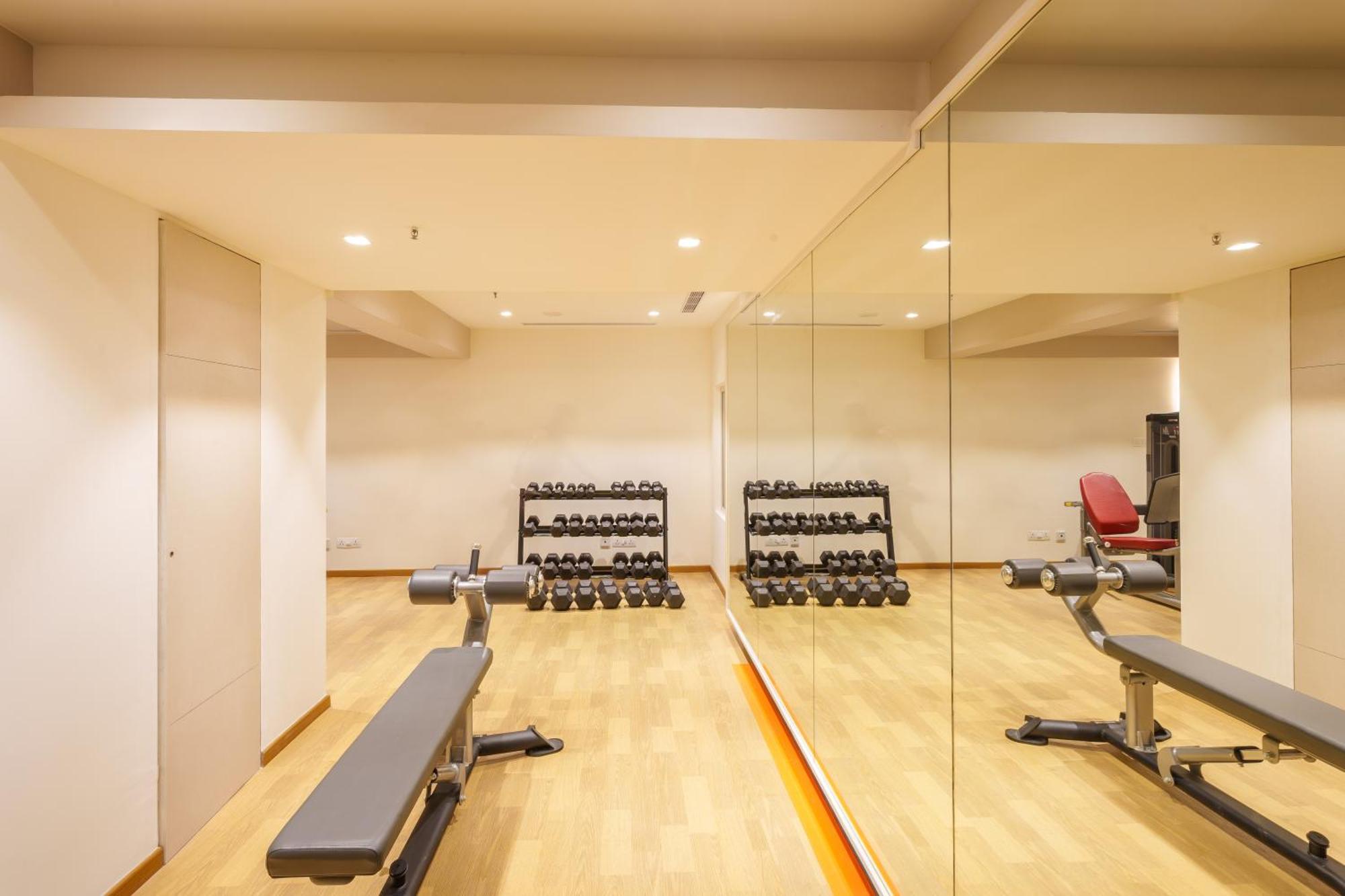 Pharos Hotels Chennai Luaran gambar