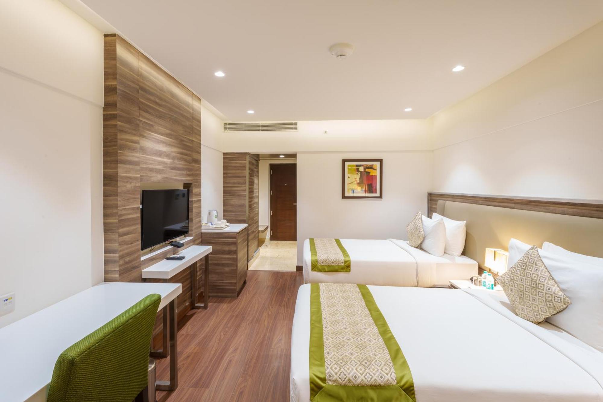 Pharos Hotels Chennai Luaran gambar