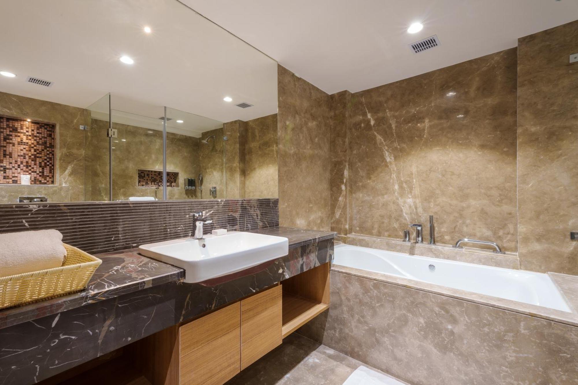 Pharos Hotels Chennai Luaran gambar