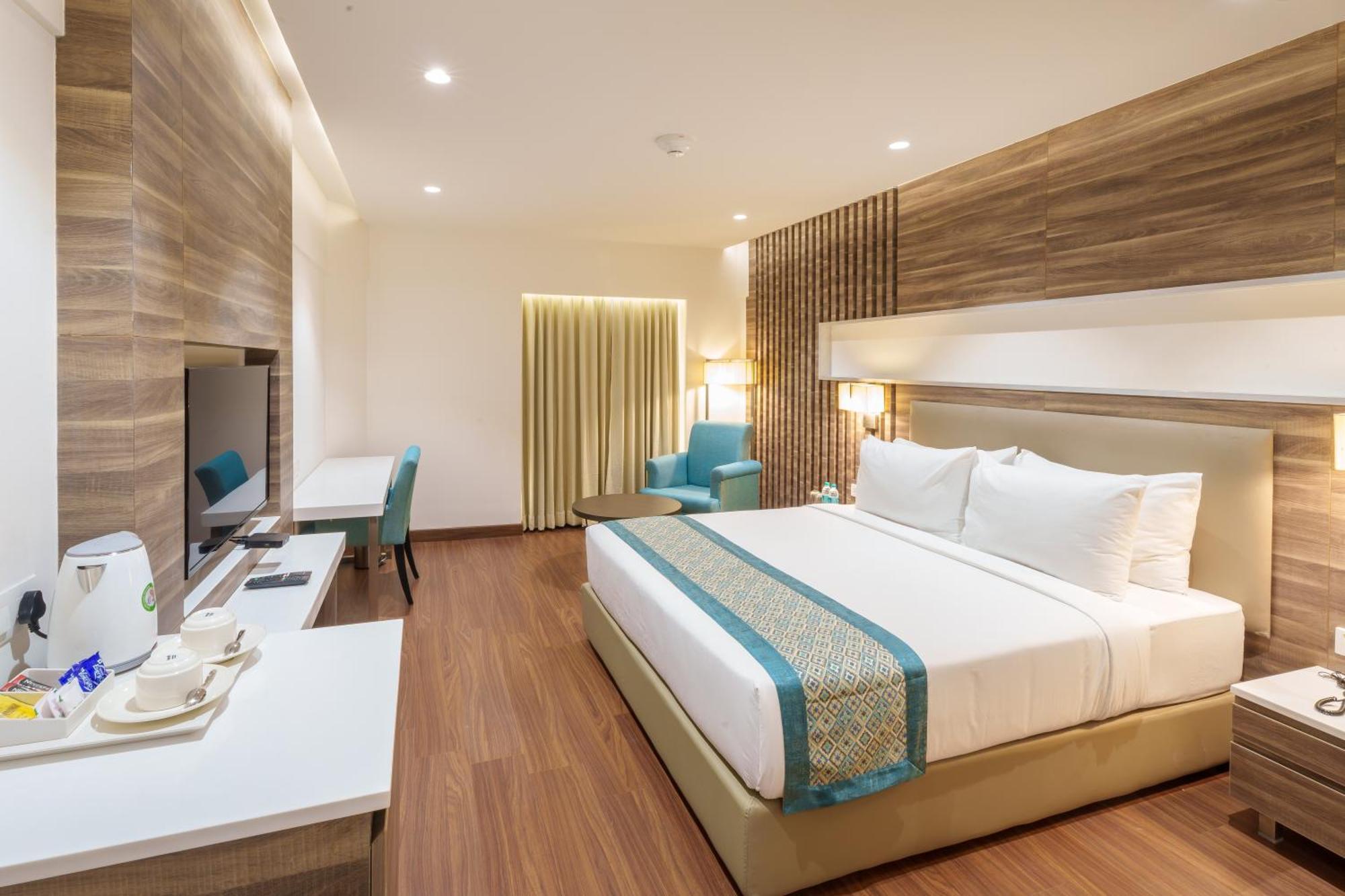 Pharos Hotels Chennai Luaran gambar